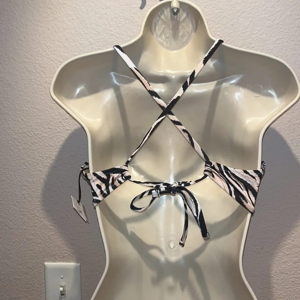 New Women’s Shade & Shore Zebra Print 34 C Bikini Top NWT